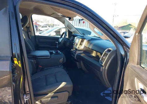 2019 Ram 1500 Tradesman 4X4 6'4 Box from USA, damaged, VIN 1C6SRFCTXKN597789